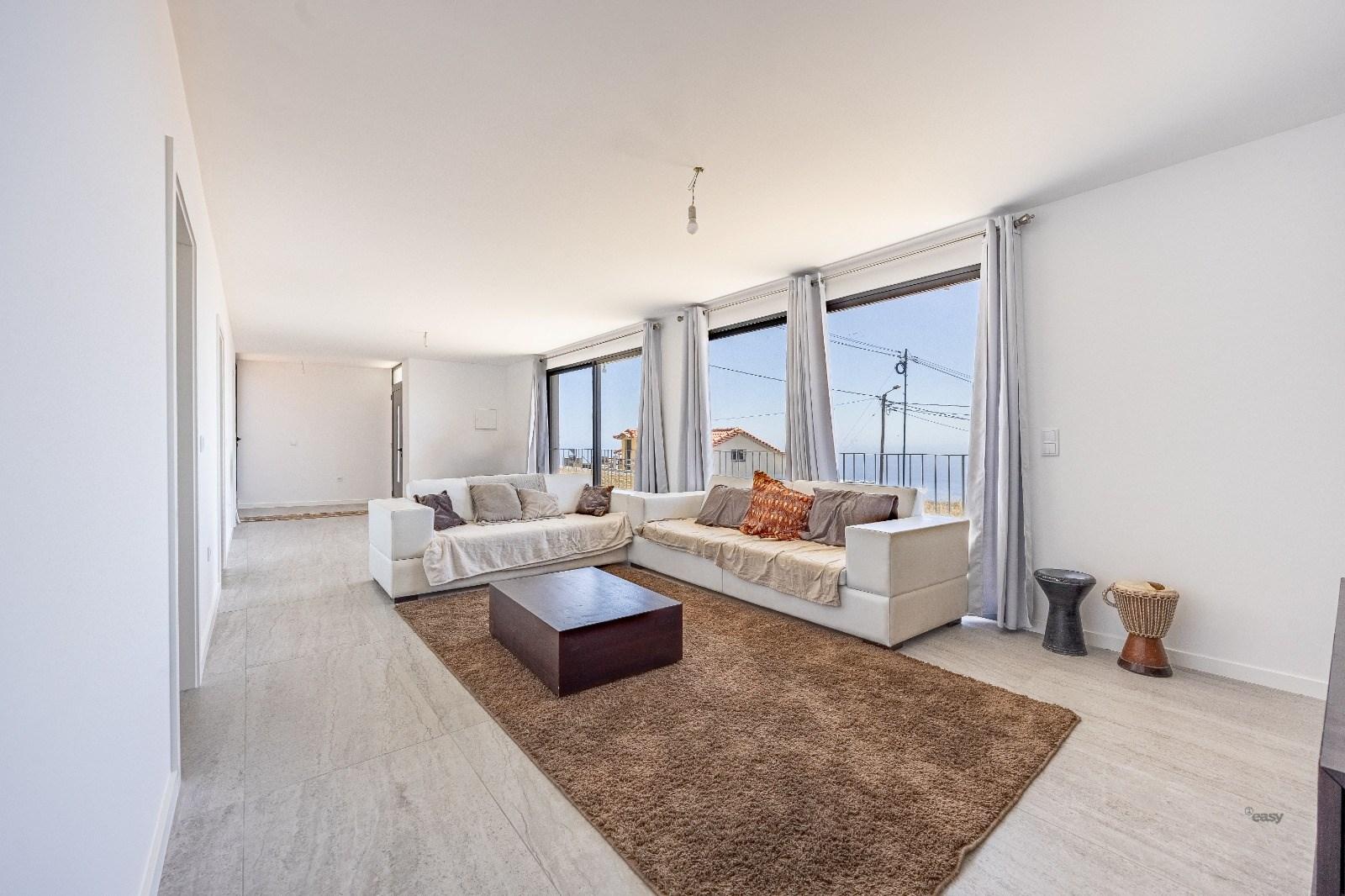 Moradia Isolada T2, Calheta (Madeira)