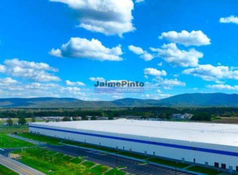 Pavilhão, Armazém, Instalações Industriais, 18.000m2, Coimbra. Portugal, Coimbra.