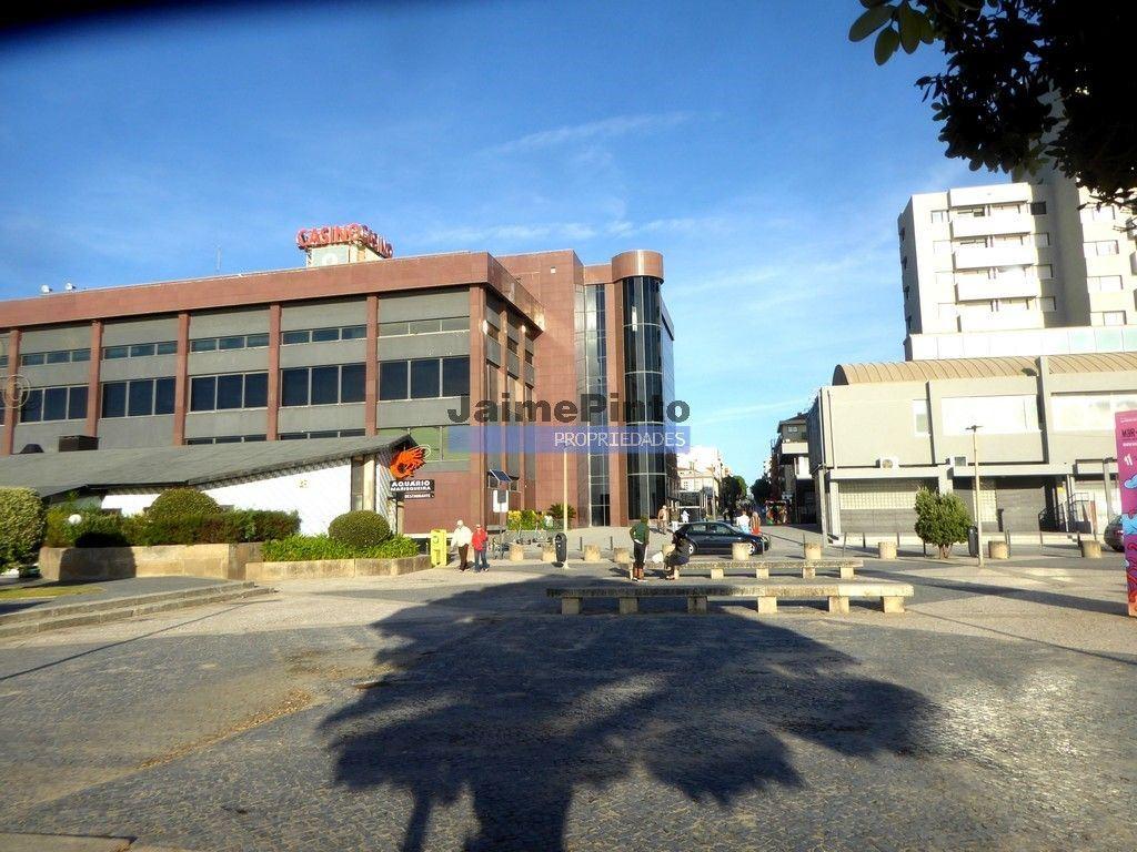 Terreno urbano c/ PIP aprovado p/ construção de Apartamentos, Comércio ou Servi&#x
<!DOCTYPE html>
<html lang=