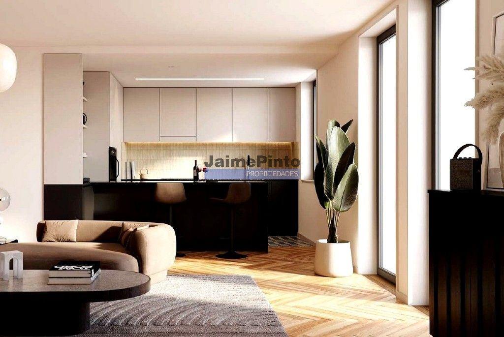 Apartamento moderno, jovem, tipo T2 +1, em Cedofeita. Portugal, Porto.