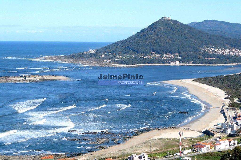 Residencial simpática, 40 quartos. Portugal, Viana do Castelo, Caminha.