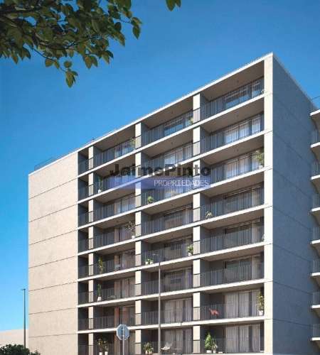 Apartamento T2, em construção, junto ao Hospital Santos Silva. Portugal, Porto, V. N. Gaia.