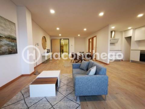 Apartamento T3 com garagem em Arcozelo, Barcelos