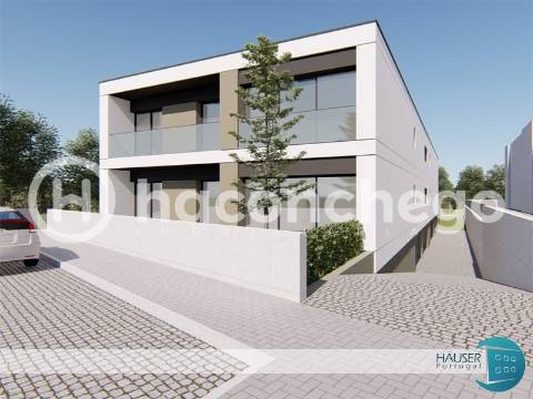 Apartamento T2 com logradouro e garagem Galegos Santa Maria Barcelos