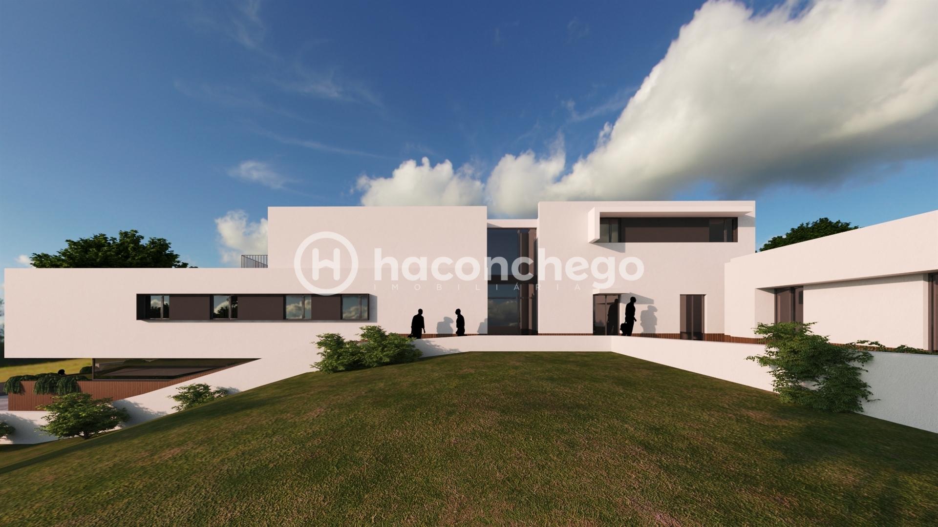 Imóvel com projeto aprovado e licença de construção paga para alojamento em Barcelos