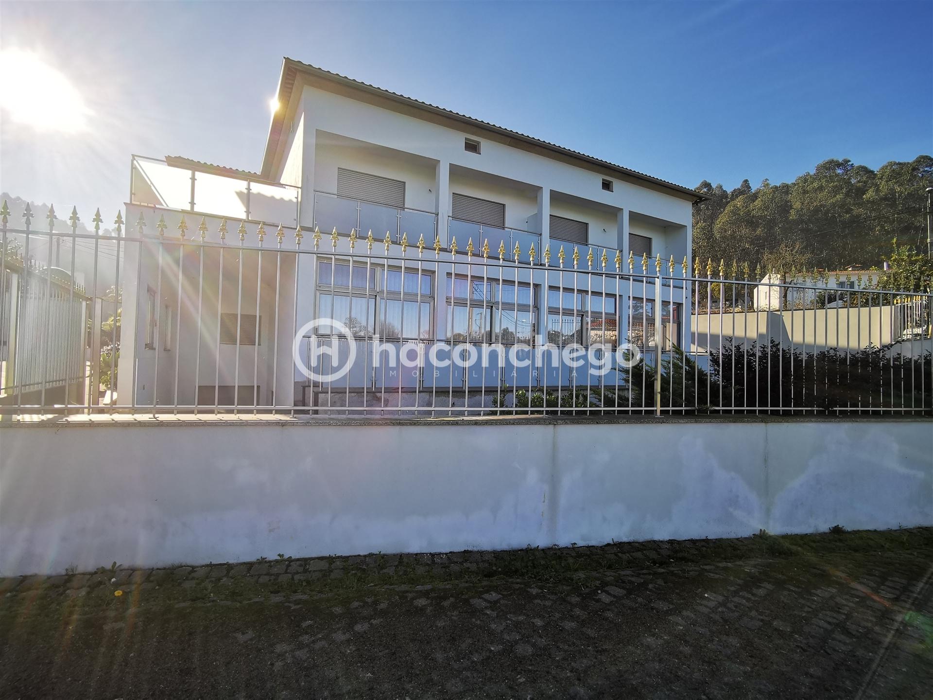 Andar moradia T3 para arrendar em Silveiros Barcelos