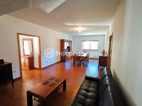 Andar moradia T3 para arrendar em Silveiros Barcelos