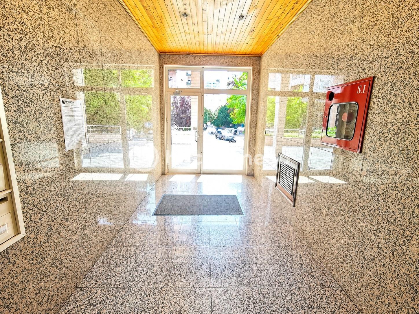 Apartamento T3 com garagem São Vitor no centro de Braga perto do Braga Parque