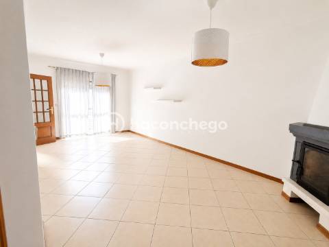 Apartamento T3 com garagem São Vitor no centro de Braga perto do Braga Parque