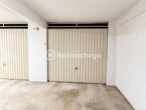 Apartamento T3 com garagem São Vitor no centro de Braga perto do Braga Parque