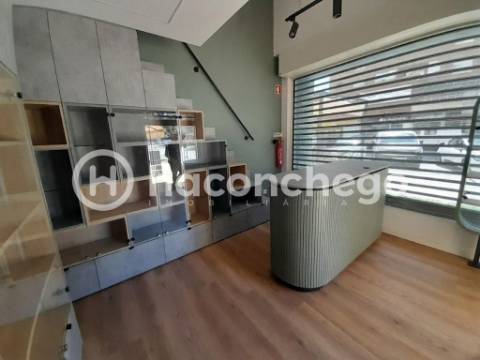 Loja para arrendamento em Barcelos