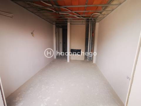 Apartamento T2 com garagem e equipado Galegos Barcelos