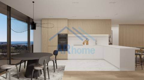 Apartamento em condomínio privado em frente á Foz do Douro.