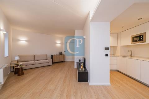 Apartamento T3 no Edifício Monserrate em Matosinhos