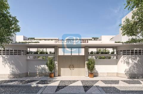 Apartamento T4 em construção, no Empreendimento Brito Capelo 1023
