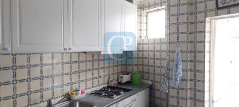 Apartamento T2 no Centro de Vila Nova de Gaia, Mafamude