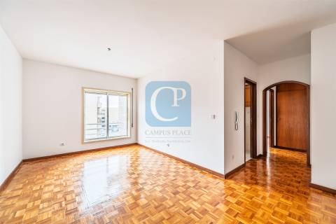 Apartamento T1 na Areosa, Rio Tinto, Gondomar