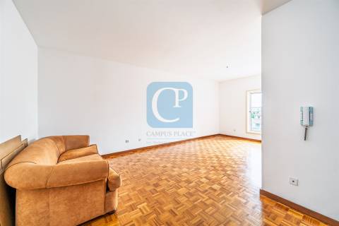 Apartamento T1 na Areosa, Rio Tinto, Gondomar