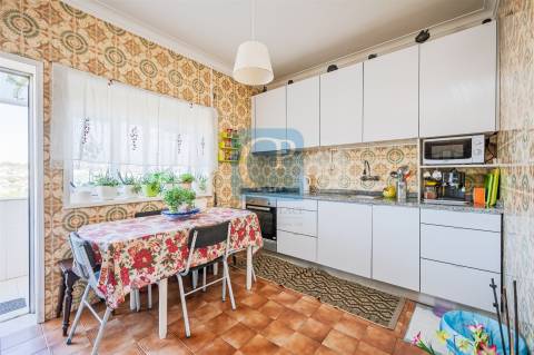 Apartamento T2+1 em Vilar de Andorinho, Vila Nova de Gaia