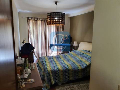 Apartamento T1+1 em Mafamude, Vila Nova de Gaia