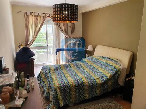 Apartamento T1+1 em Mafamude, Vila Nova de Gaia