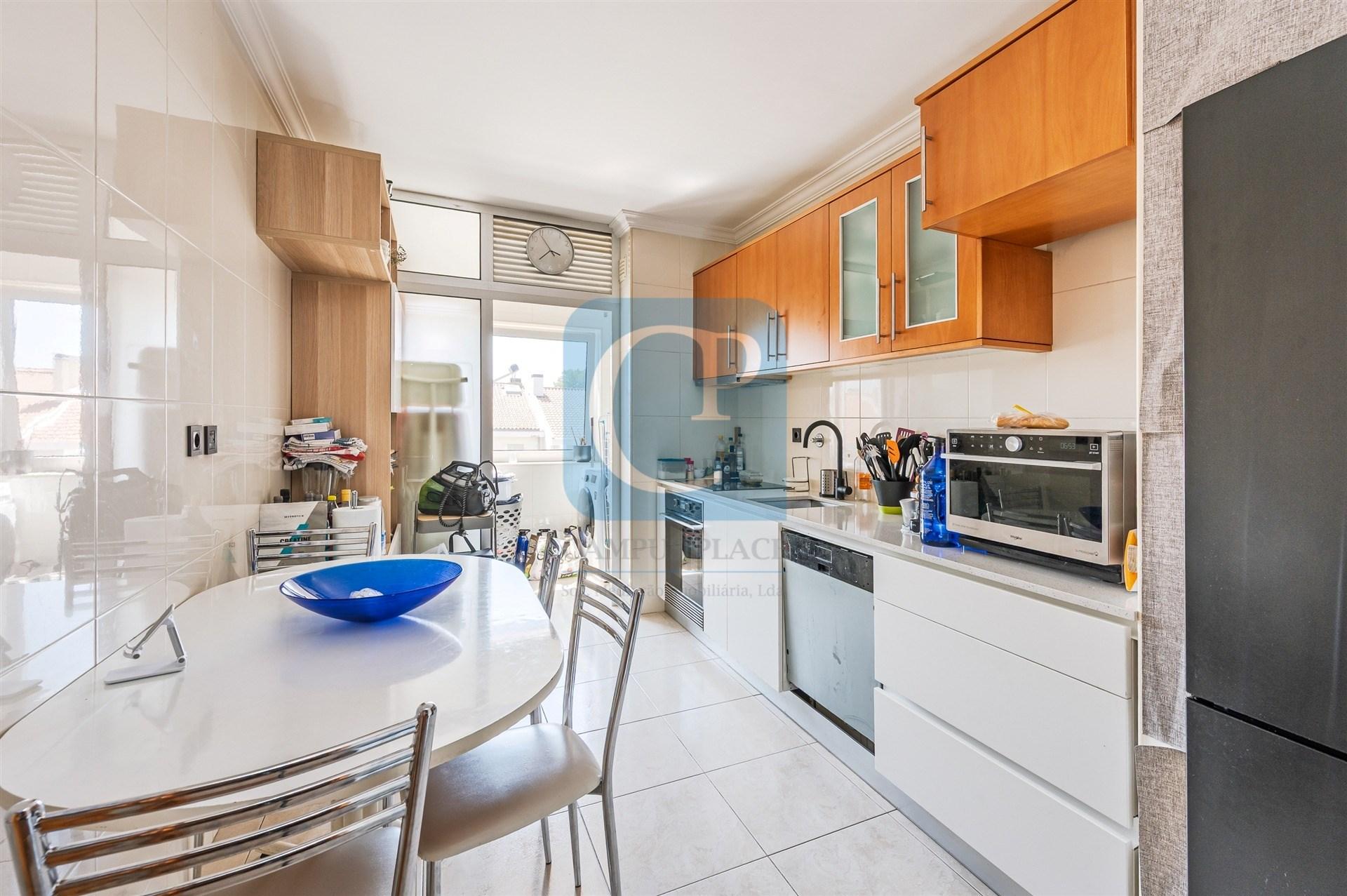 Apartamento T2 mobilado e equipado nos Caulinos, Senhora da Hora
