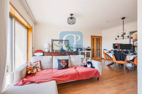 Apartamento T2 mobilado e equipado nos Caulinos, Senhora da Hora