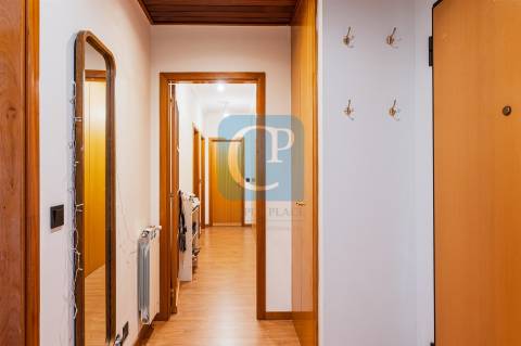 Apartamento T2 mobilado e equipado nos Caulinos, Senhora da Hora
