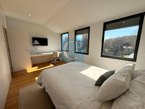 Apartamento T0 novo perto do Jardim de Arca d´Água, Porto
