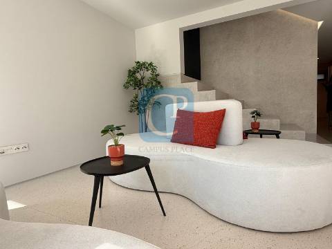 Apartamento T0 novo perto do Jardim de Arca d´Água, Porto