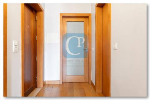 Apartamento T3 com terraço na Maia