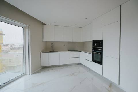 T4 Duplex no Centro da Cidade e Junto à Praia Póvoa de Varzim