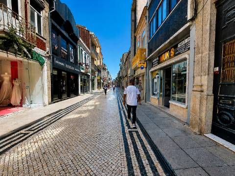Moradia Única na Rua da Junqueira Póvoa de Varzim