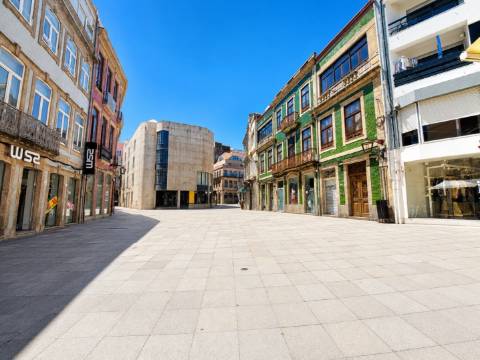Moradia Única na Rua da Junqueira Póvoa de Varzim
