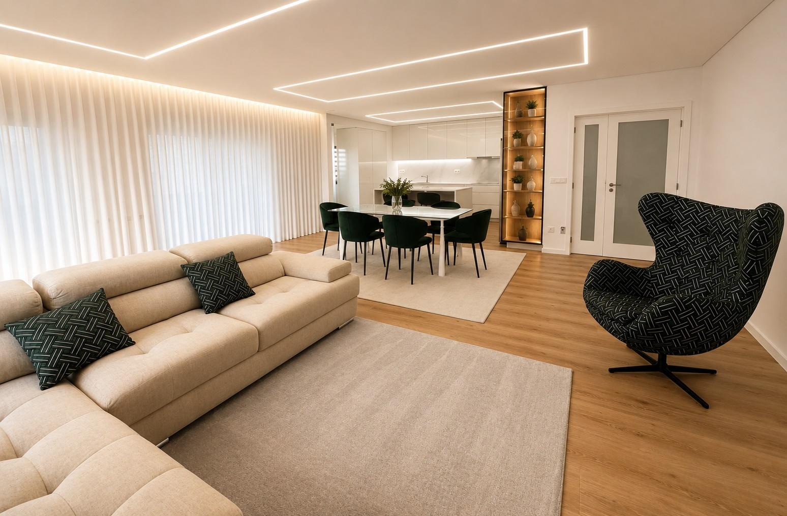 Penthouse T3 Totalmente Renovada na Póvoa de Varzim