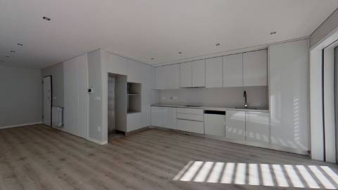 Apartamento T2 Novo na Póvoa de Varzim