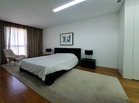 T3 de Luxo c/ Terraço Panorâmico no Último Piso em Vila do Conde