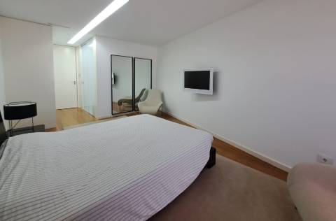 T3 de Luxo c/ Terraço Panorâmico no Último Piso em Vila do Conde