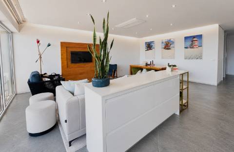 T2 de Luxo em 1ª Linha de Mar em Vila do Conde