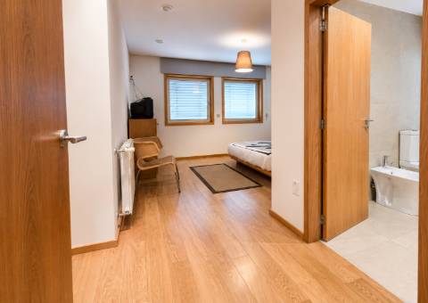 Moradia T4 com Piscina em Esposende