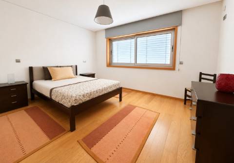 Moradia T4 com Piscina em Esposende