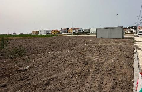 Lote com 375 m2 na Póvoa de Varzim