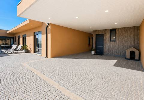 Moradia T4 de Luxo em Terroso na Póvoa de Varzim