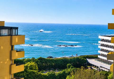 T1 Remodelado com Vistas de Mar na Póvoa de Varzim