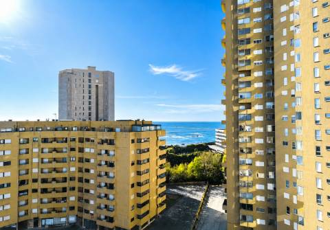 T1 Remodelado com Vistas de Mar na Póvoa de Varzim