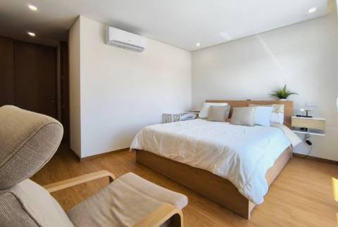 T2 Duplex com Terraço em 1ª Linha de Mar em Vila do Conde
