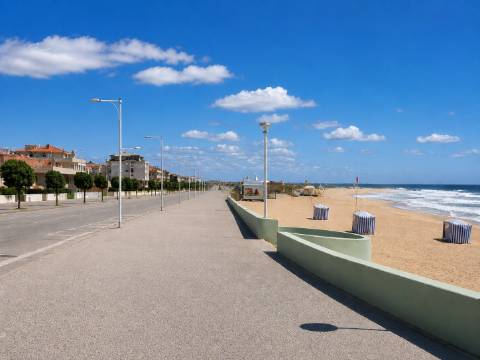 T1 na 1ª Linha de Mar em Vila do Conde