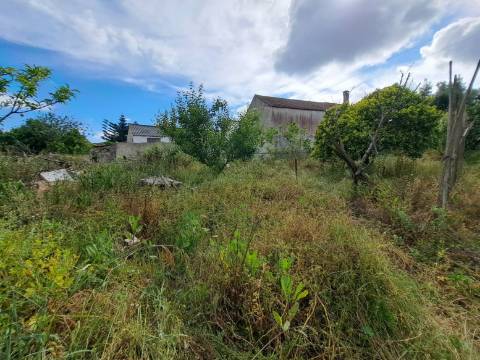 Terreno com 925 m2 na Junqueira em Vila do Conde