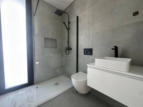 Moradia T4 em Construção em Argivai na Póvoa de Varzim