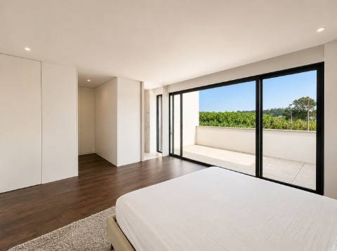 Moradia T3 +1 como Nova Junto ao Outlet em Vila Chã, Vila do Conde